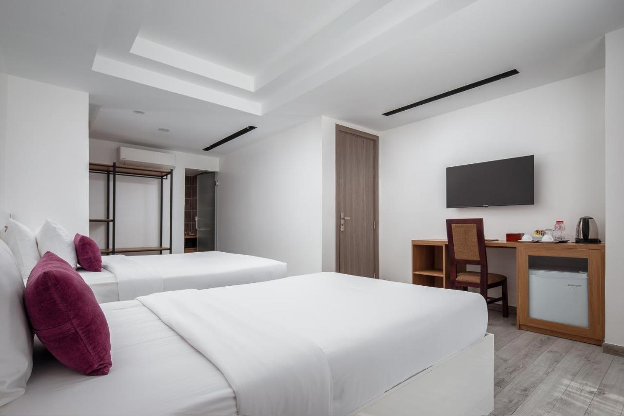 King Grand Boutique Hotel Phnom-Penh Buitenkant foto