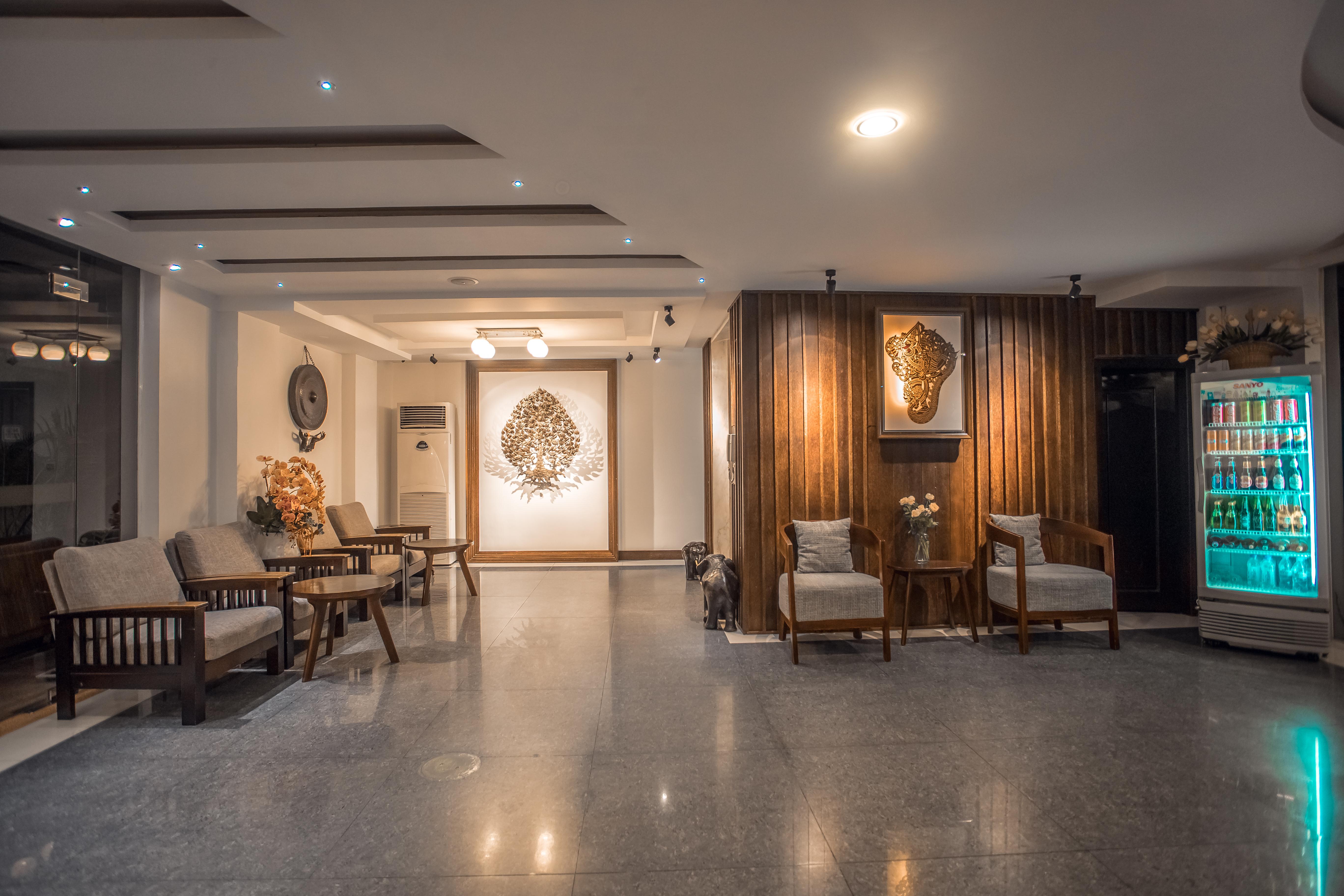 King Grand Boutique Hotel Phnom-Penh Buitenkant foto