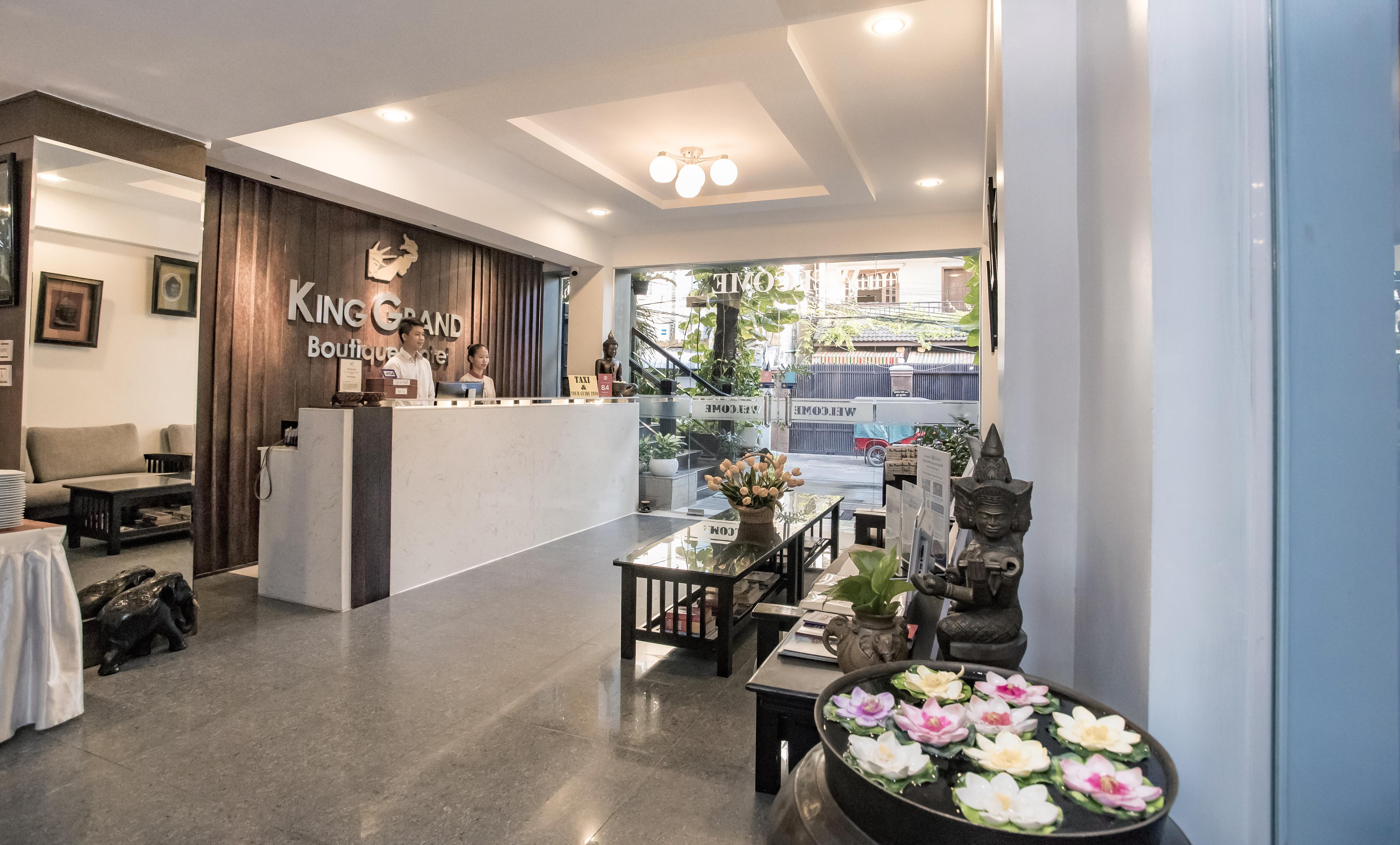 King Grand Boutique Hotel Phnom-Penh Buitenkant foto