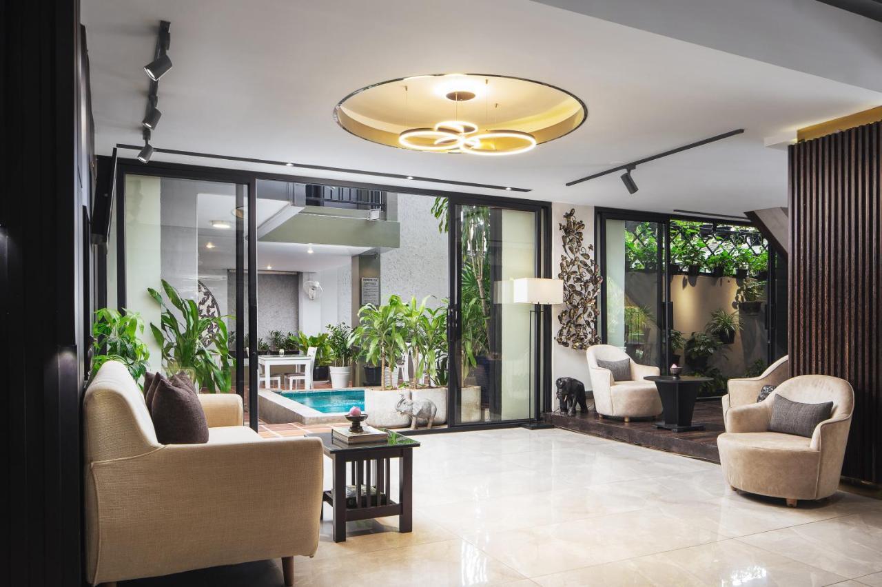 King Grand Boutique Hotel Phnom-Penh Buitenkant foto