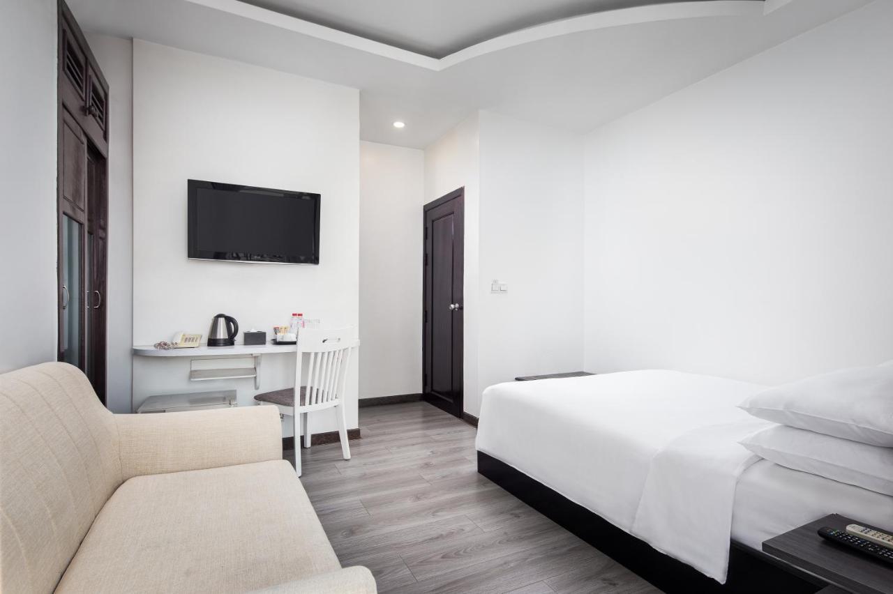 King Grand Boutique Hotel Phnom-Penh Buitenkant foto