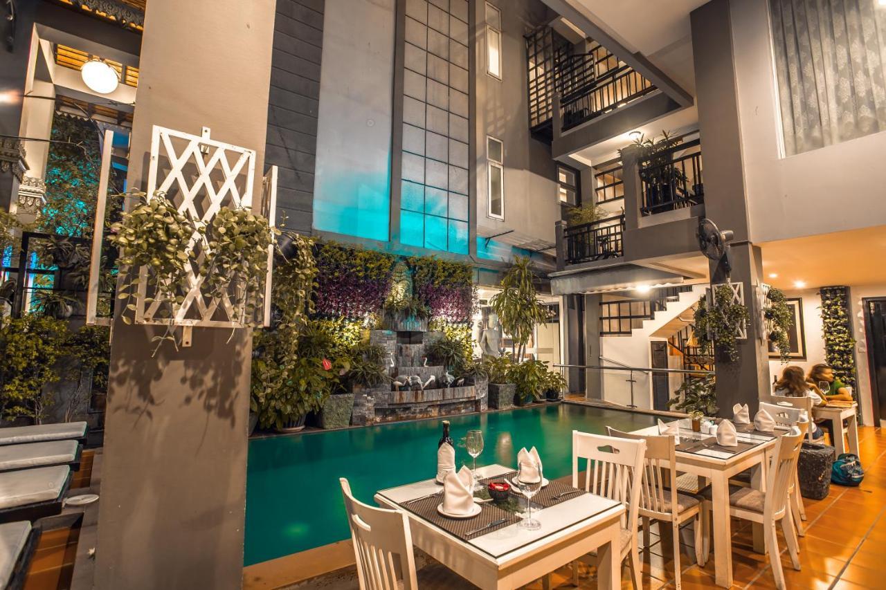King Grand Boutique Hotel Phnom-Penh Buitenkant foto